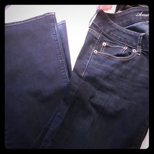 American Eagle jeans stretch